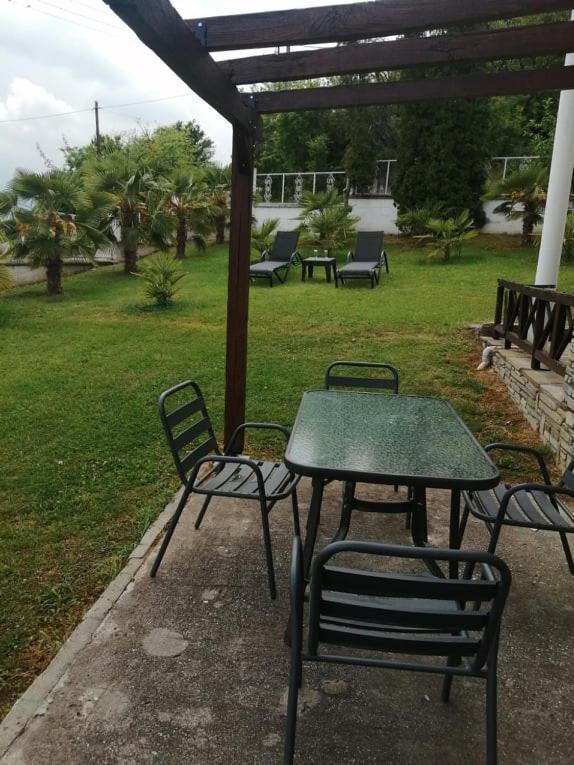 Villa Paradisos Likostomon Екстер'єр фото